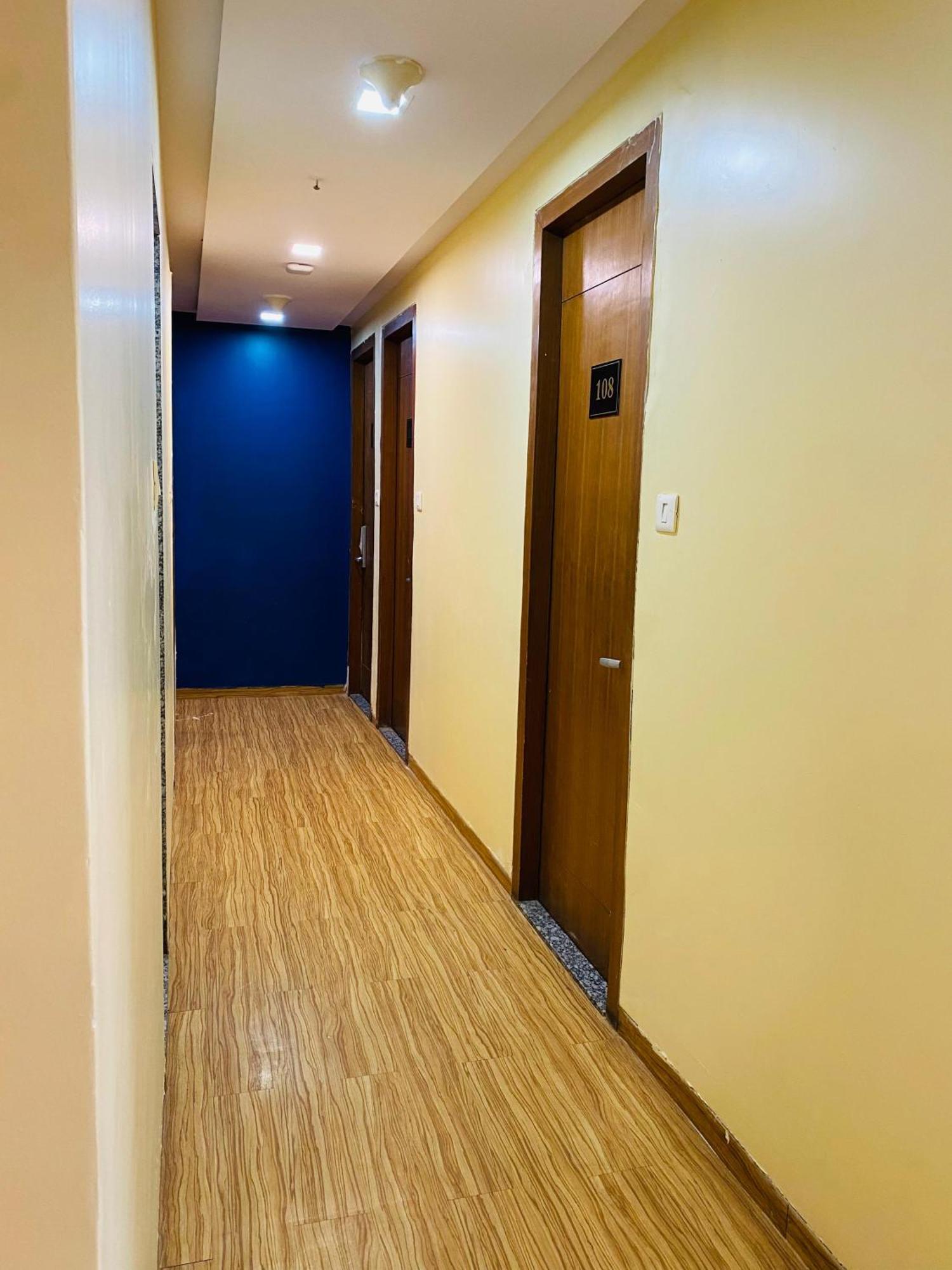 Hotel Arton Regency Near Terminal 2 Airport Bombaj Zewnętrze zdjęcie