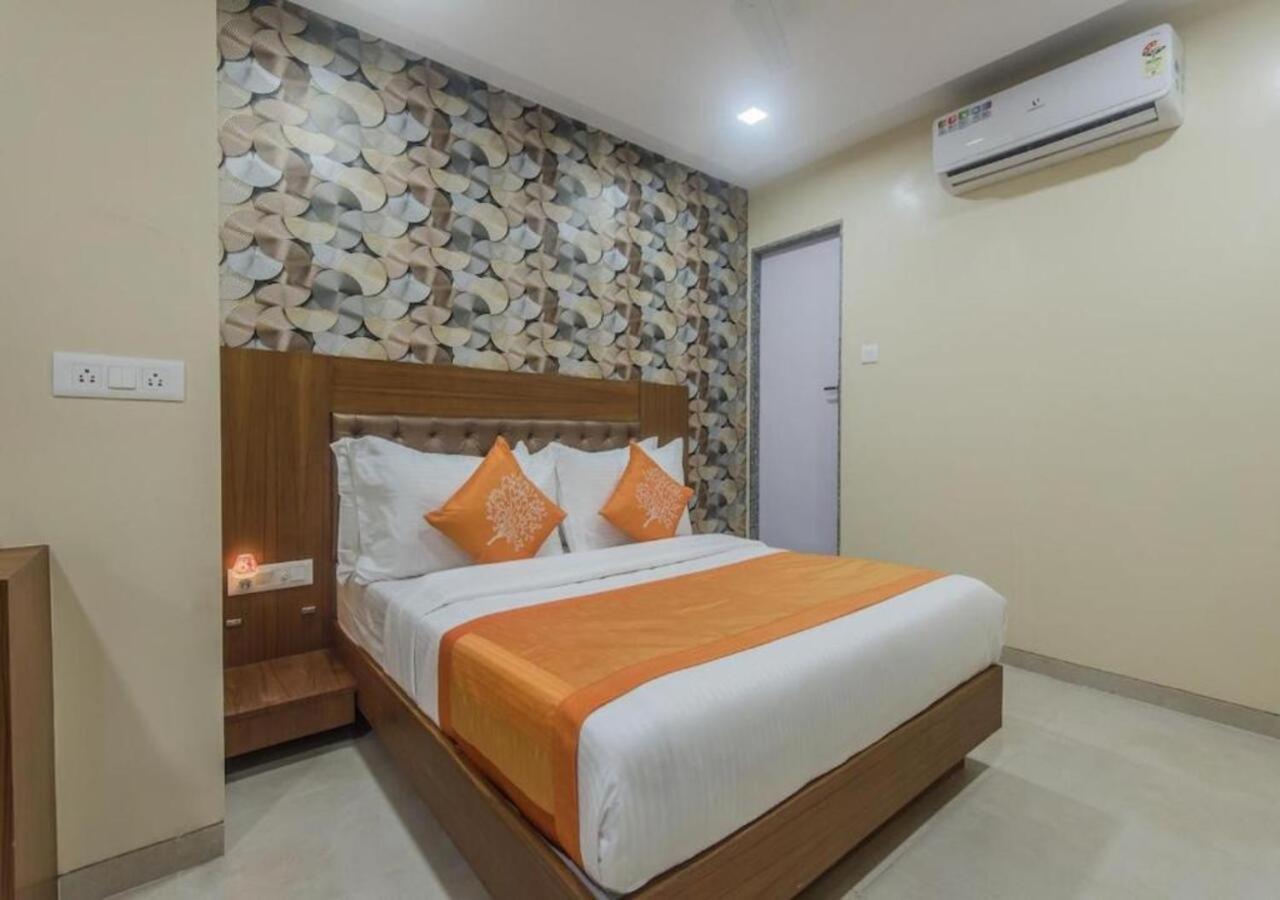 Hotel Arton Regency Near Terminal 2 Airport Bombaj Zewnętrze zdjęcie