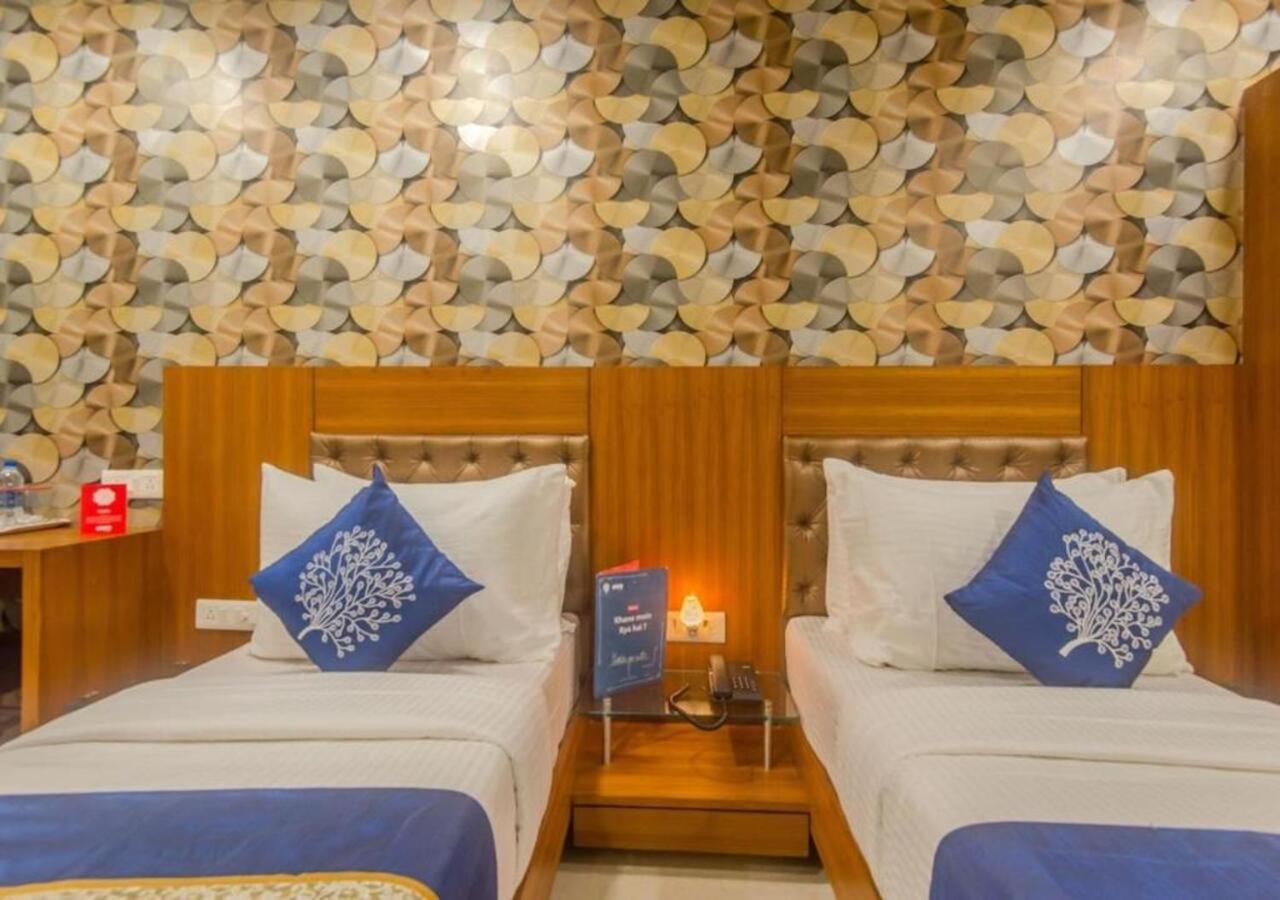 Hotel Arton Regency Near Terminal 2 Airport Bombaj Zewnętrze zdjęcie